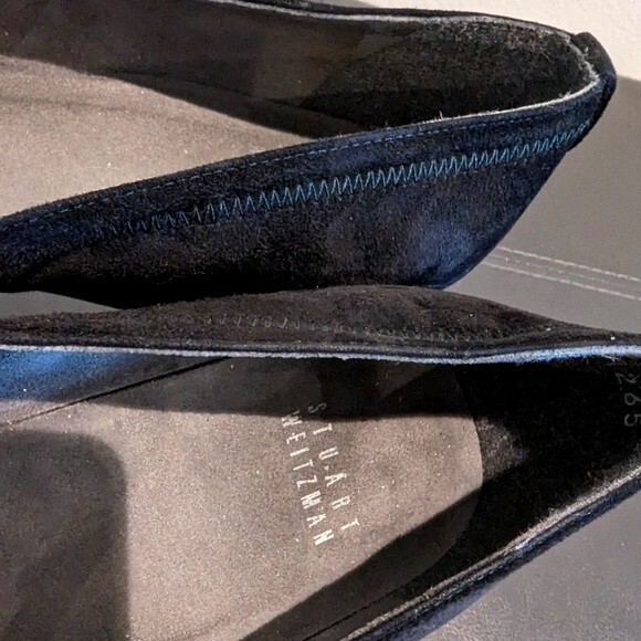 Stuart Weitzman Black Genuine Suede Wedged Heels with Chain Bow 9 - Picture 8 of 11